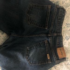 dark wash Levi’s jeans